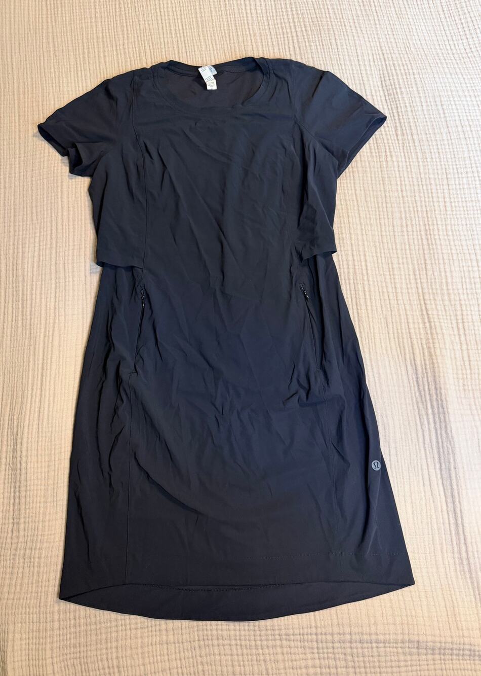 Lululemon &go Endeavor Dress Size 6 (B130451)